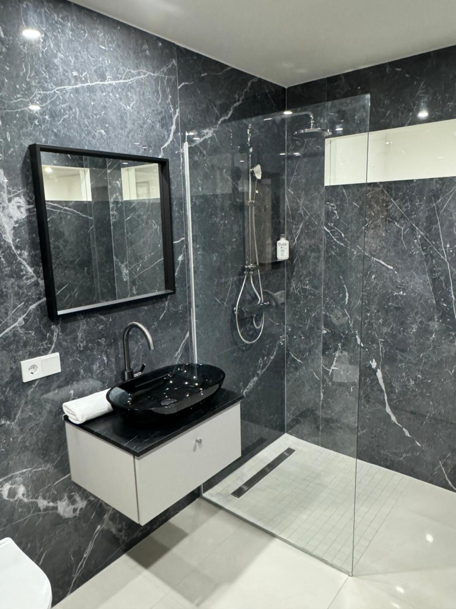 Luxurious Apartment In The Centre Of Viyana Dış mekan fotoğraf