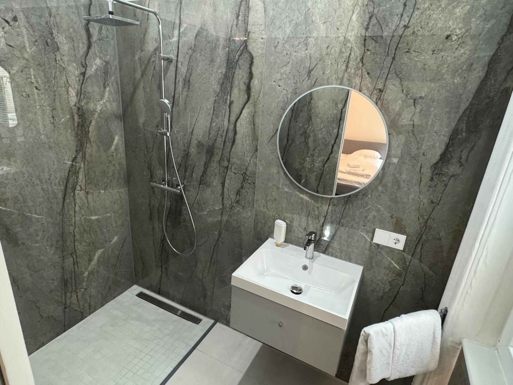 Luxurious Apartment In The Centre Of Viyana Dış mekan fotoğraf