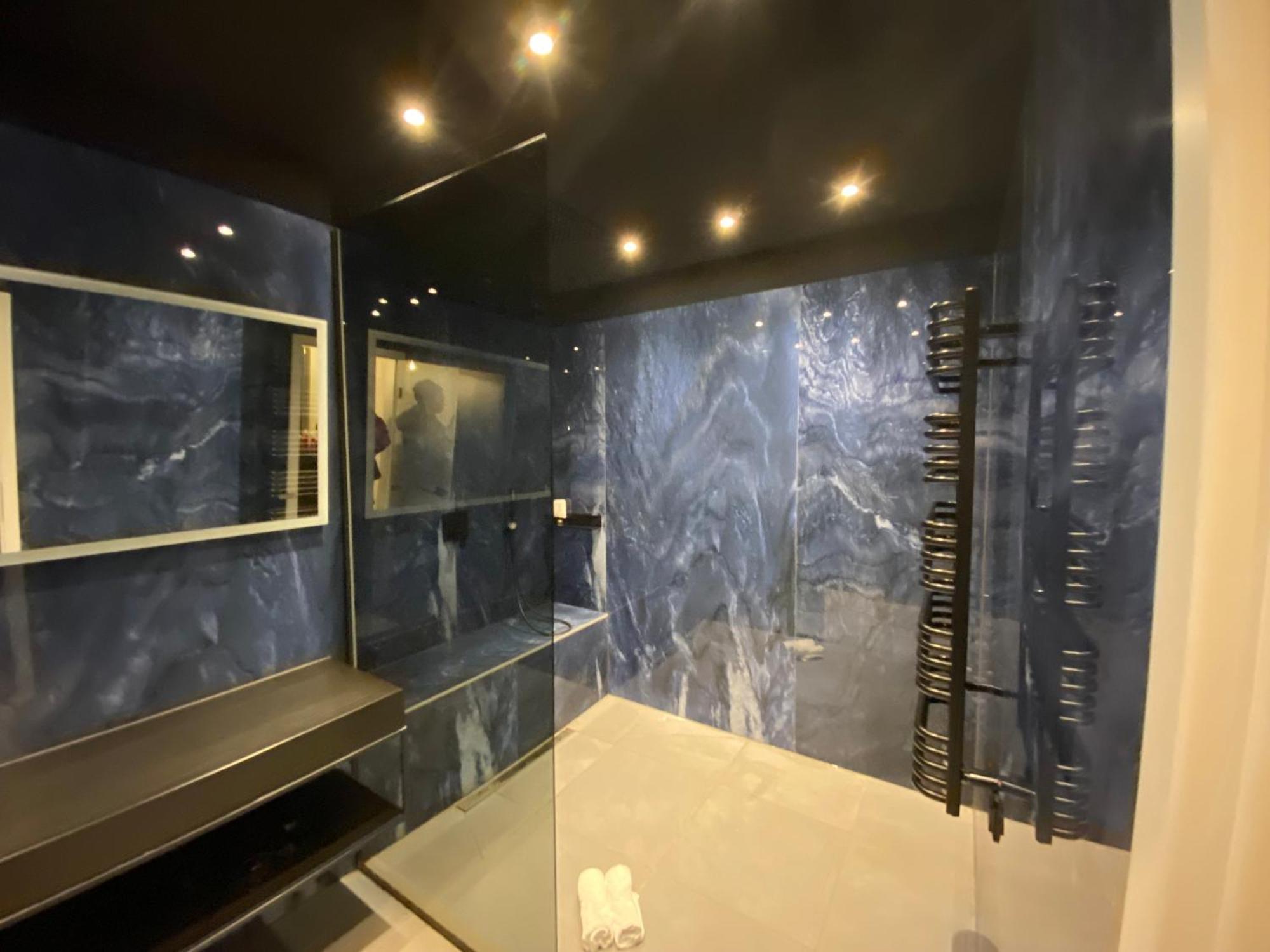 Luxurious Apartment In The Centre Of Viyana Oda fotoğraf